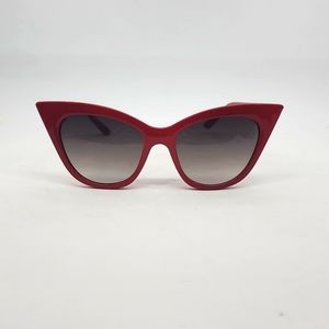 Cat eye sunglasses